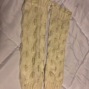 Adorable lace like boot socks 😍